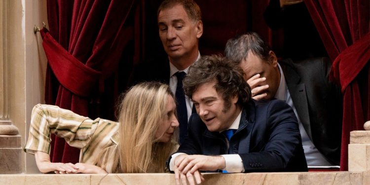 El Gobierno justificó los cambios en la SIDE y detalló cuáles serán sus funciones.