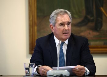 ahora le reclamó al embajador argentino en Suiza por tener su página web desactualizada y «totalmente politizada»