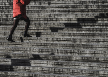 Una 'revolución' de «micromovimientos diarios» para estar en forma