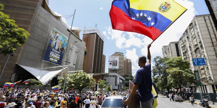 Liberadas cerca de 90 personas detenidas en las protestas de 2024 en Venezuela