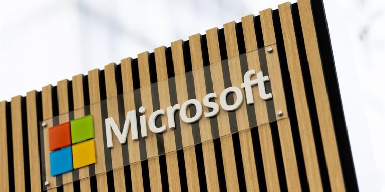 El regulador de la competencia de Brasil investiga Microsoft por sus servicios en la nube y de software