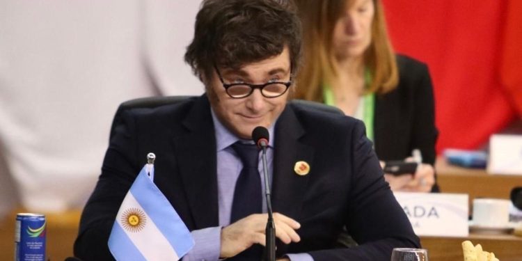 Javier Milei avanza en el armado de un bloque regional de 10 países para plantarse frente al socialismo