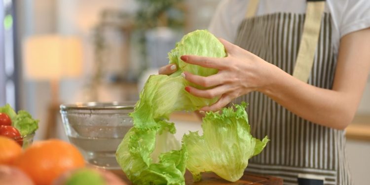 Je suis nutricionalniste et j'achète uniquement de la laitue iceberg. Voici pourquoi