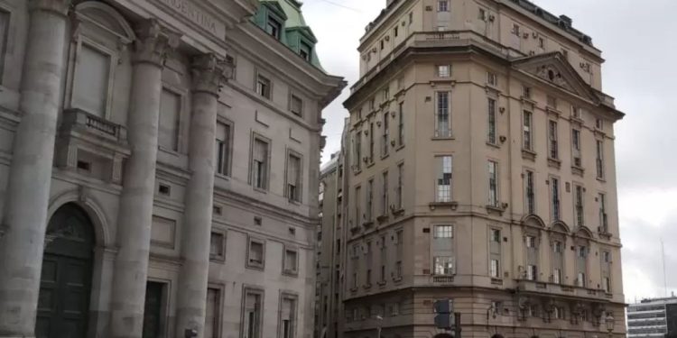 La oposición se unió en un amplio rechazo al DNU que modifica la ley de Inteligencia Nacional