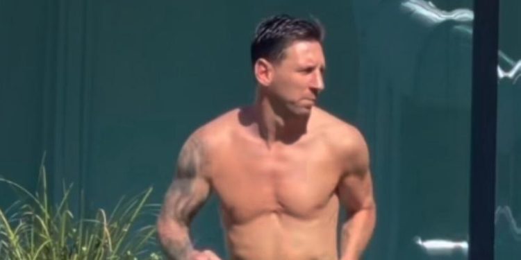 Lionel Messi arrancó el año del Mundial 2026 jugando a la pelota en el patio de su casa: mirá el video