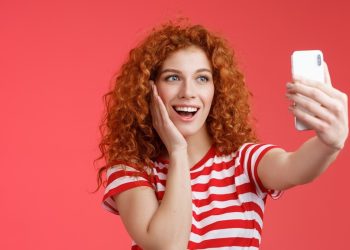 Qué significa borrar la foto de perfil de whatsapp y qué denota cada imagen que elegís, según la psicología