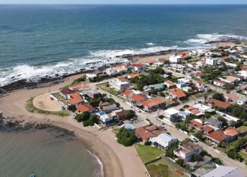 Playa o campo: los destinos elegidos por el gobierno y la oposición para veranear este 2026